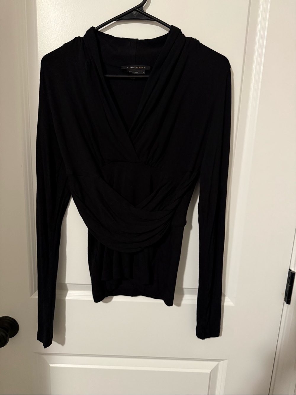 BCBGMaxAzria Black Draped‎ Long-Sleeve Wrap Top #51